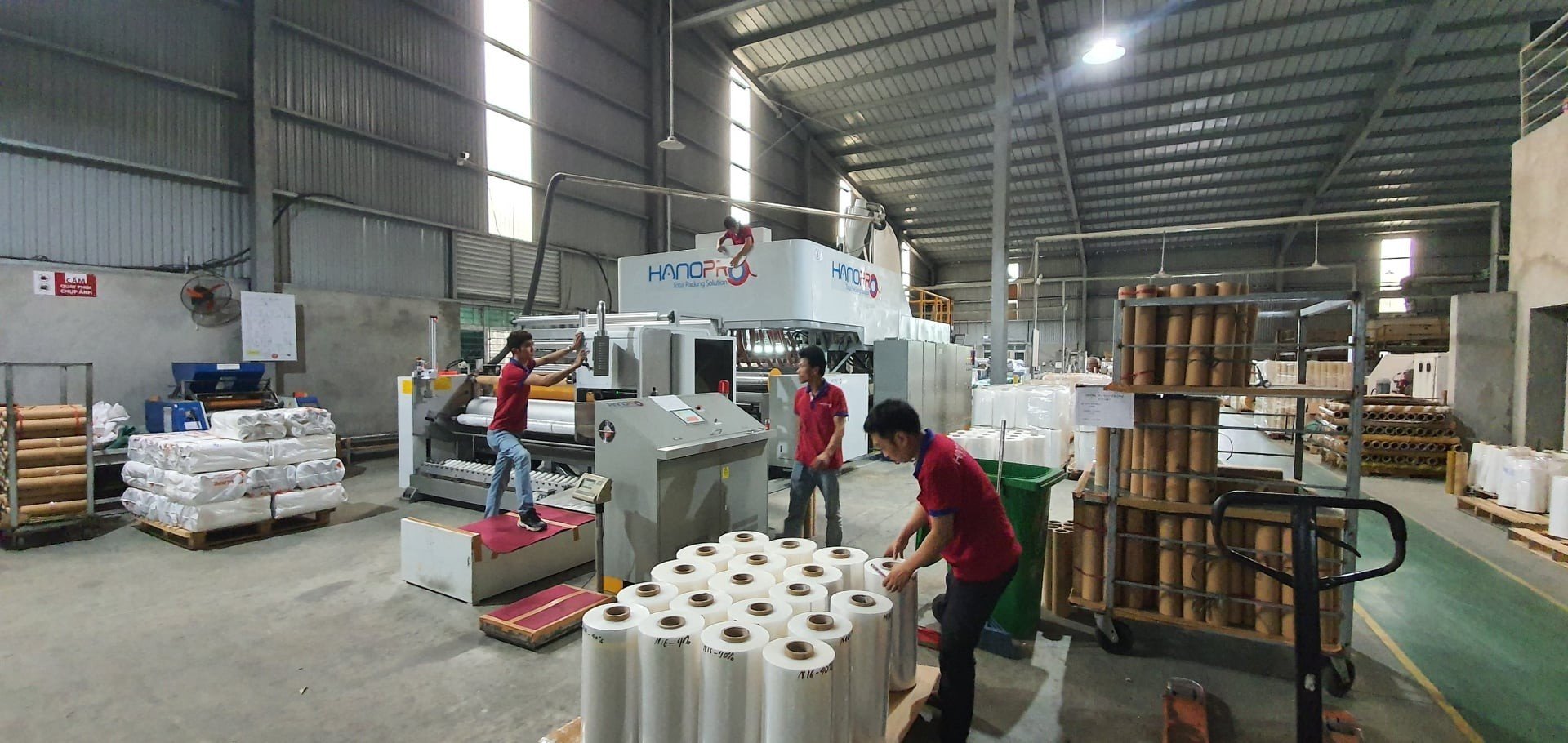 Xưởng sản phẩm - Băng Dính Hanopro Bắc Ninh - Công Ty Cổ Phần Hanopro Bắc Ninh